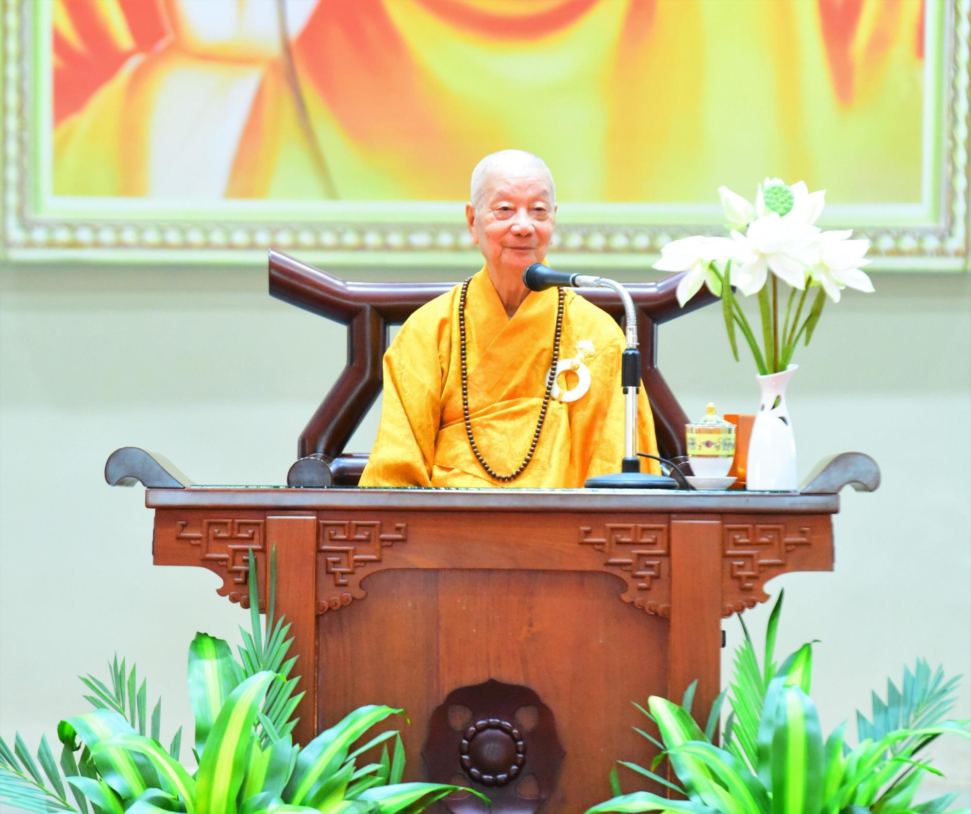 Tăng Ni sinh tại Học viện